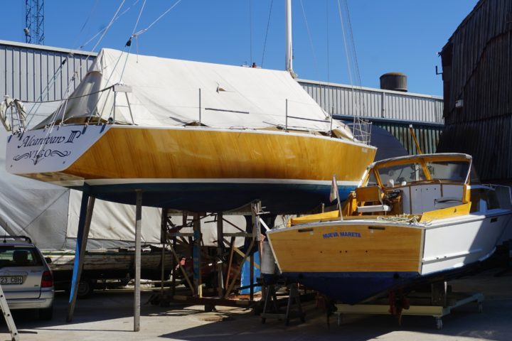Alcaravan y Nueva Mareta en Astilleros Lagos