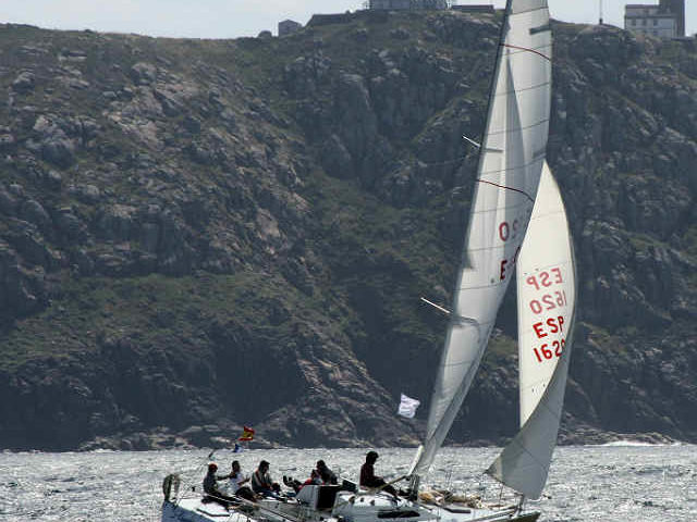Alcaravan, cold molded One Tonner, sailing in the Costa de la Vela