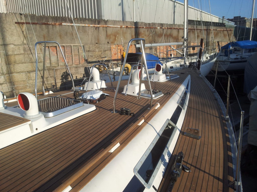 Completed refit of deck on a Wauzquiez Centurion 45