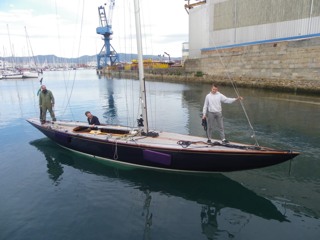 Arrival of CAPRICE by sea to Astilleros Lagos