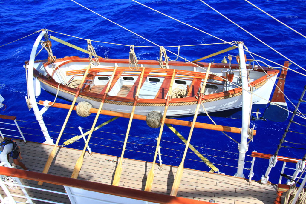 UNION I hanging on Peruvian Navy Training Ship UNION
