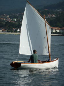 Santa Marta 13 sailing in Bayona