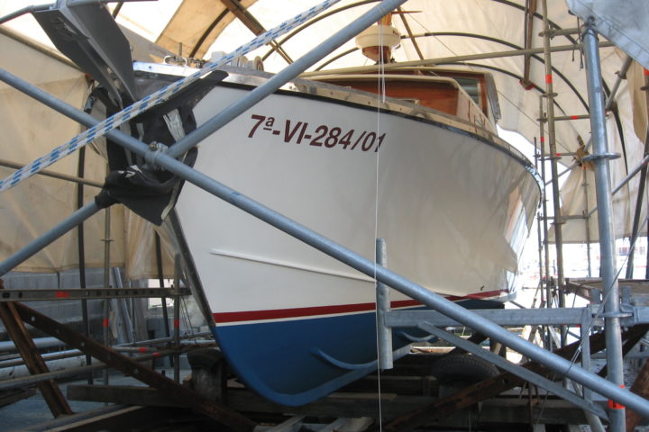 TRUMPY, yate a motor construido por Astilleros Lagos