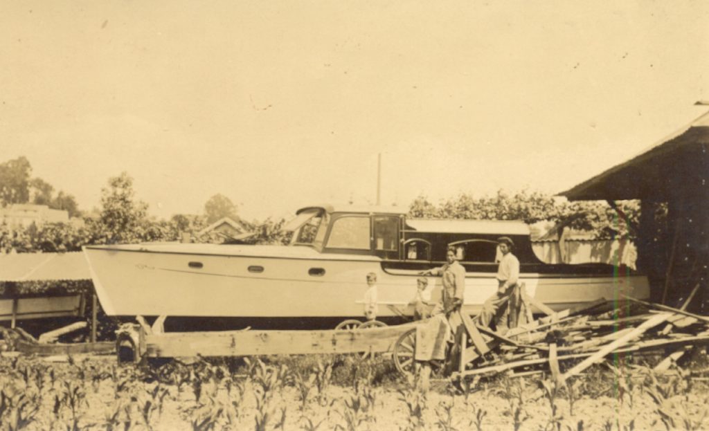 Motorboat built for Coronel Dusmet