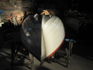 Modern lapstrake dinghy