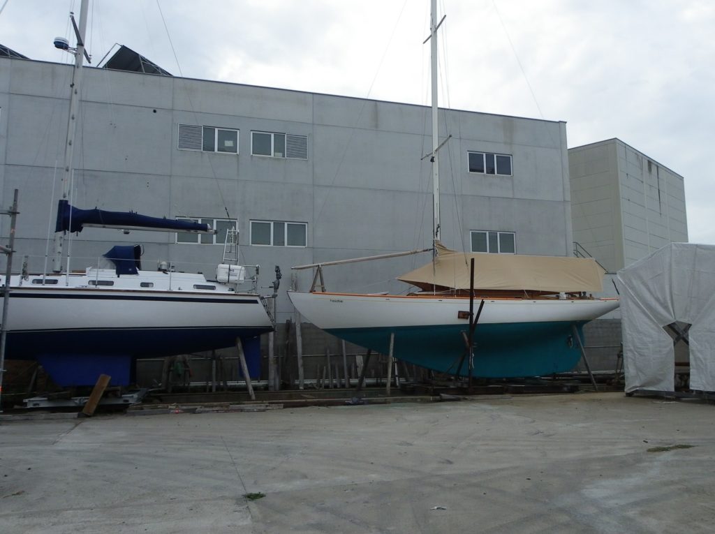 PINGUINO and PAPAGENO hauled out at Astilleros Lagos